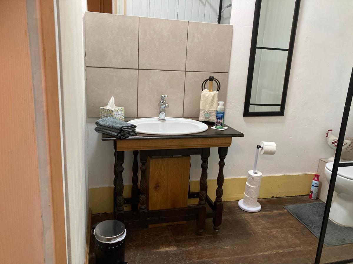 7 Dagnaud De La Tude Our Family Farmhouse Style Home With En-Suite Montboyer ภายนอก รูปภาพ