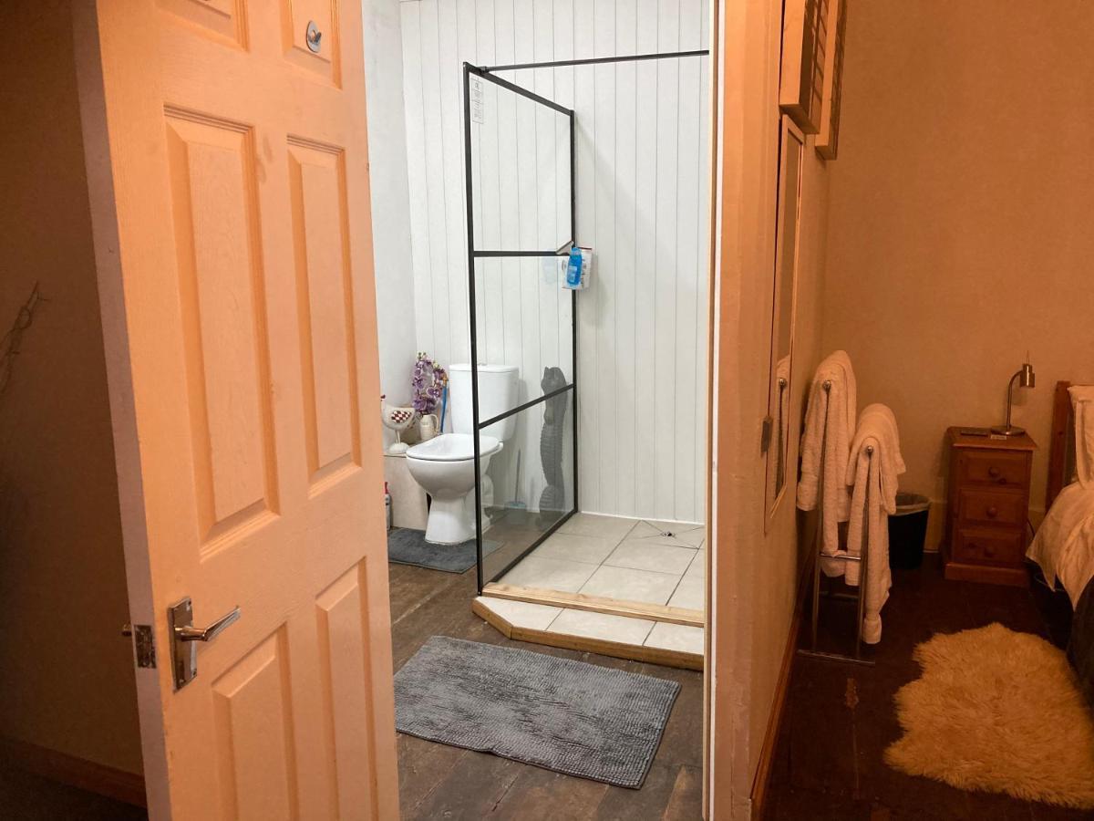 7 Dagnaud De La Tude Our Family Farmhouse Style Home With En-Suite Montboyer ภายนอก รูปภาพ